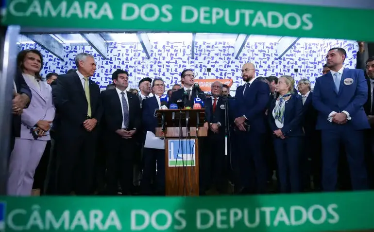 PRD-Solidariedade se afasta de Lula, enquanto na Bahia se aproxima do PT