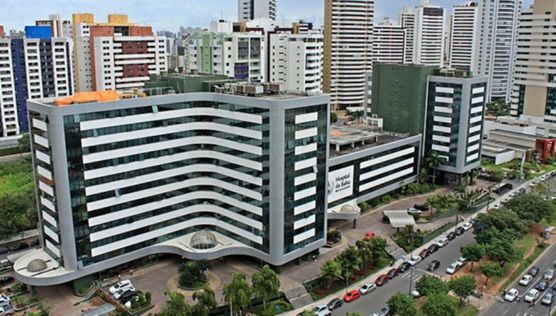 Fachada De Hospital Privado Em Salvador