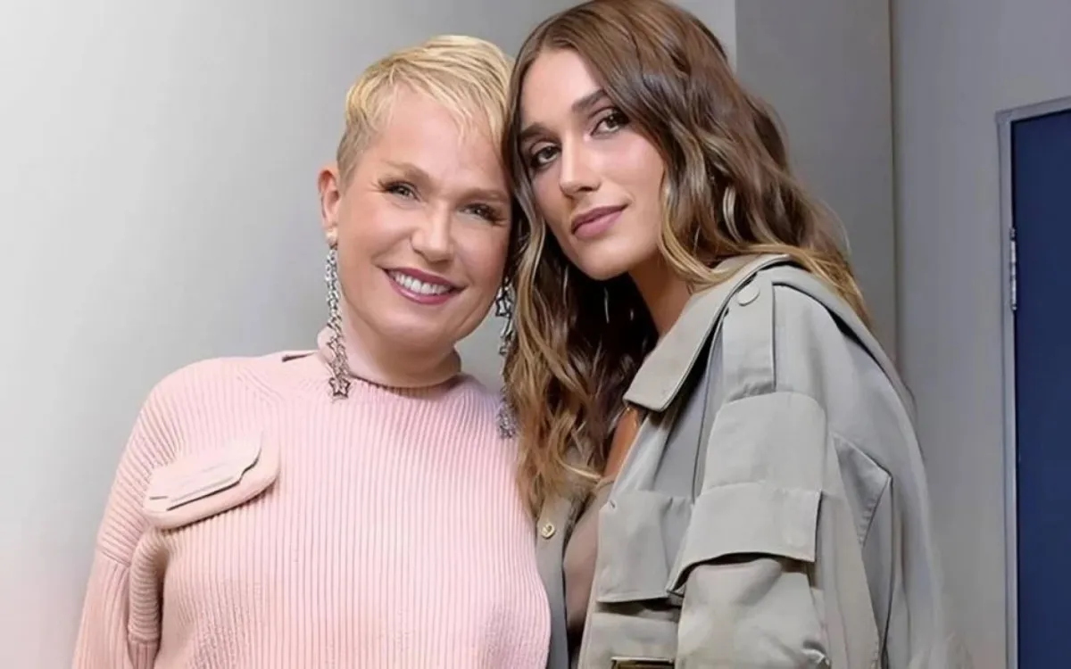 Xuxa revela que ainda dá banho em Sasha: 'Como se fosse um bebê'