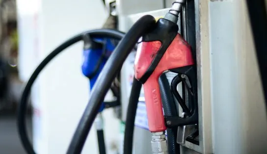 Petrobras anuncia reajuste de 7,47% da gasolina a partir desta quarta