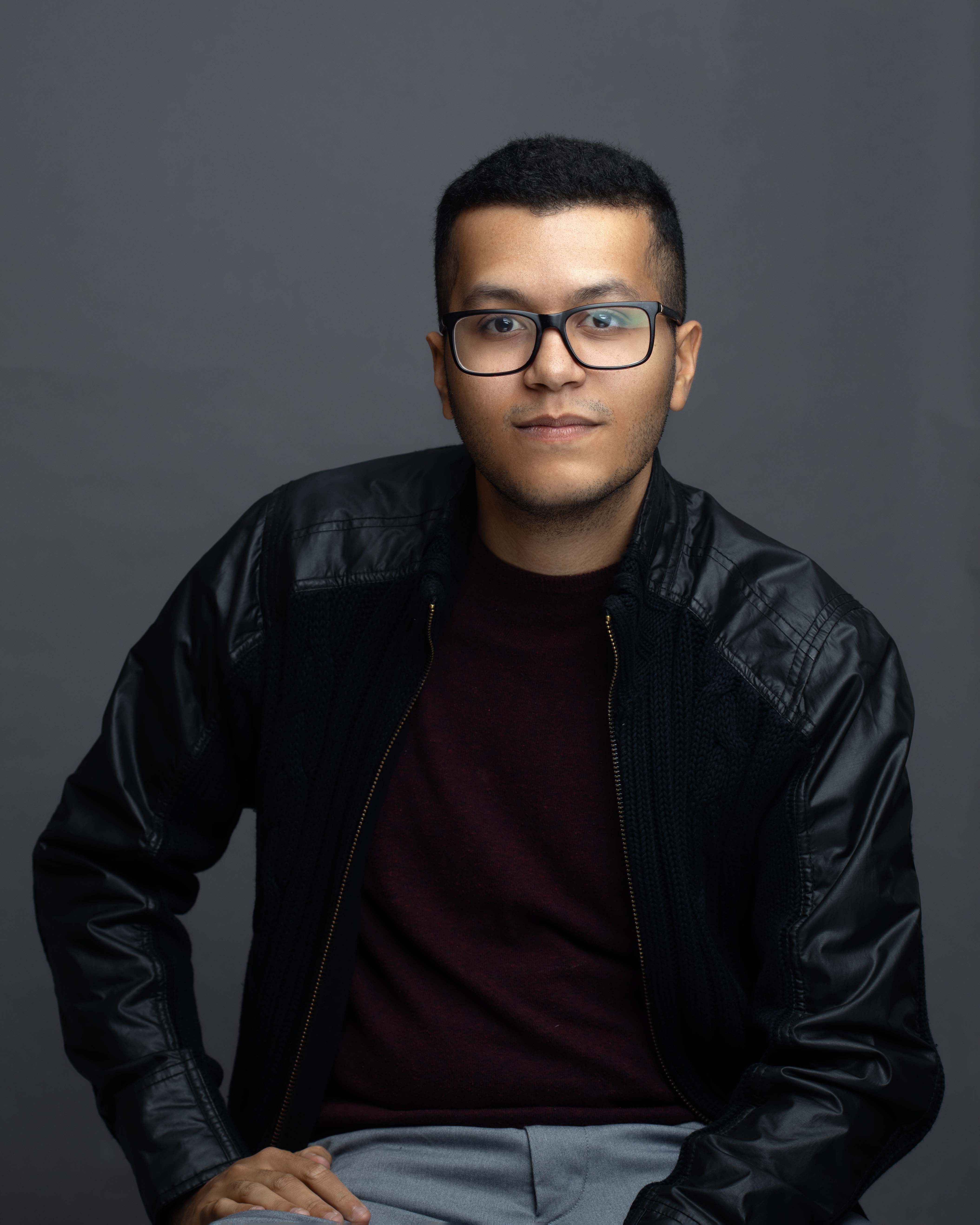 Victor Santos Headshot