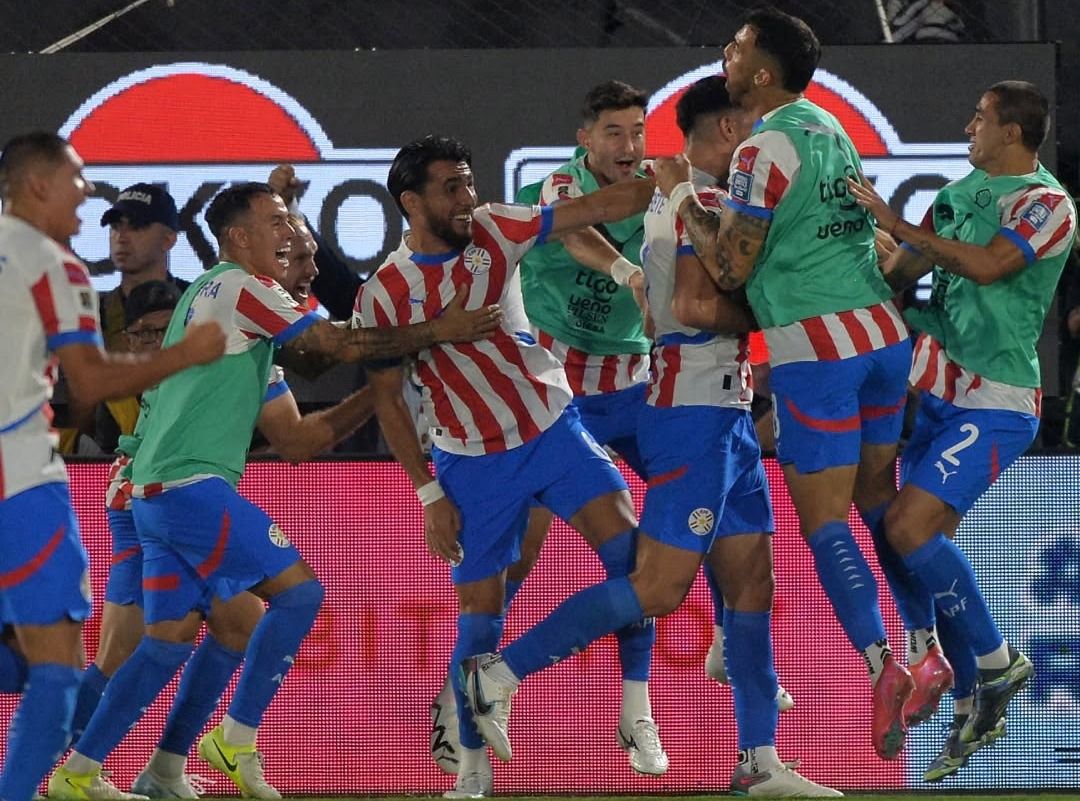 Paraguai comemora triunfo sobre o Chile. Foto: Divulgação/Conmebol