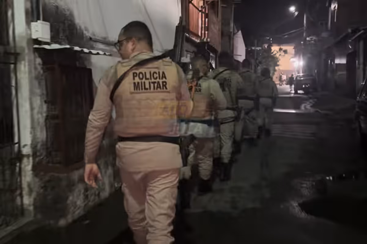 Pm &Eacute; Baleado Durante Troca De Tiros Em Catu De Abrantes