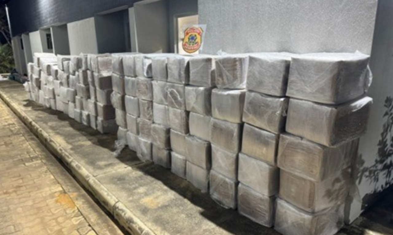 Grupo criminoso é alvo do MP após apreensão de cinco toneladas de maconha.Foto: PRF