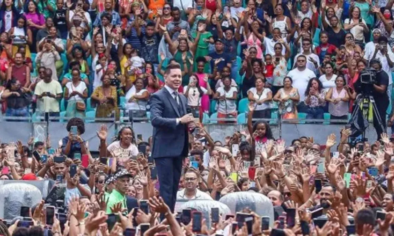 Apesar de ser citado no relatório da PF, o Bispo não é alvo de investigação da operação. Foto: Reprodução| Redes Sociais