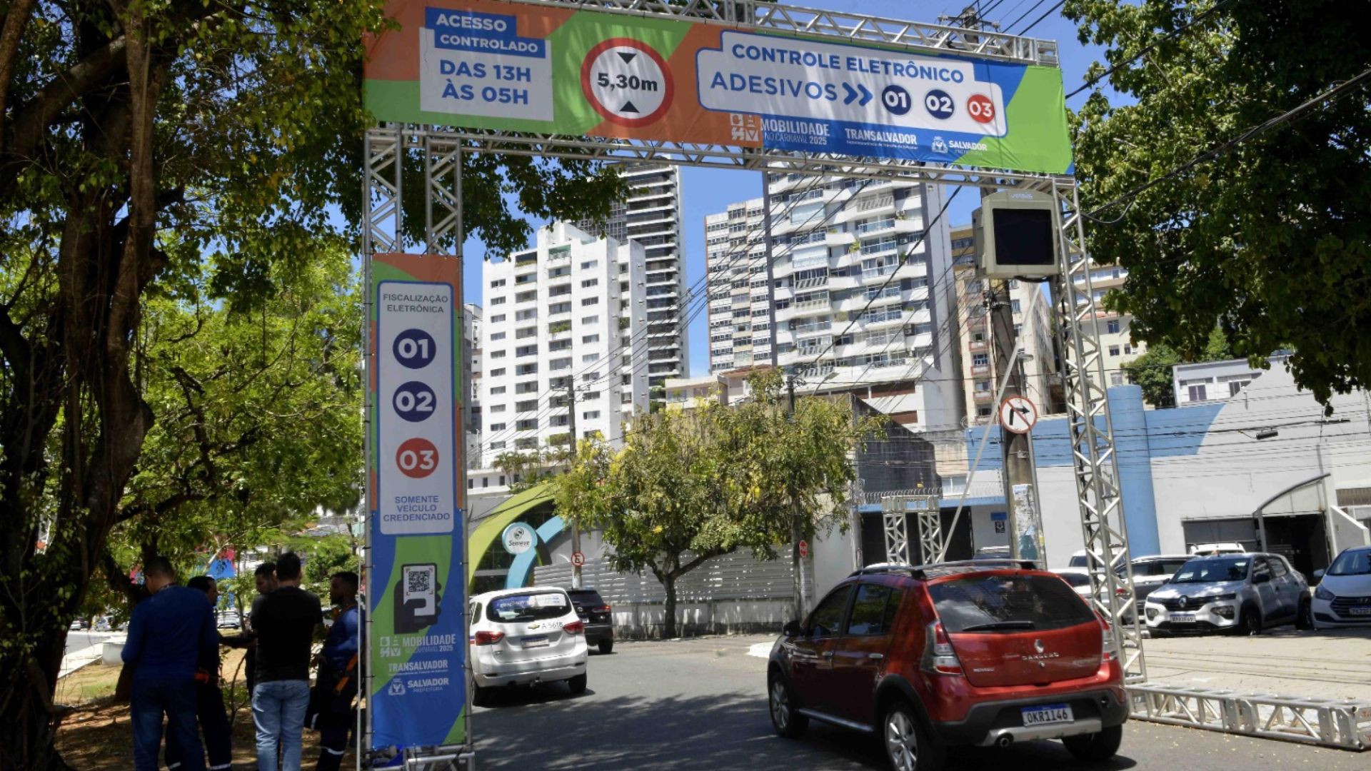 Portais de acesso de ve&iacute;culos durante Carnaval de Salvador. Foto: Transalvador 