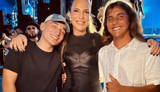 'Se tremendo', João Gomes tieta Ivete Sangalo em Salvador: "muié bonita da gota, da febre do rato"; veja vídeo