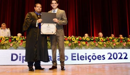 Marcelinho Veiga é diplomado e defende autonomia dos poderes: “Vamos fazer valer a democracia”