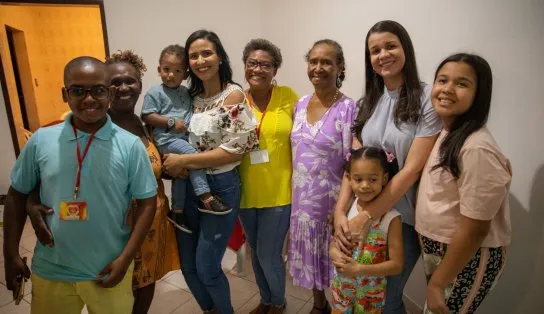 Viúva de Lázaro participa de inauguração de associação para acolher idosos e crianças: ‘Queremos oferecer parceria para as famílias’