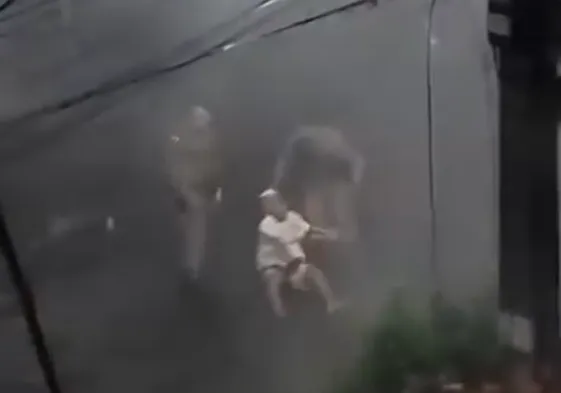 VÍDEO: jovem é agredido durante ação policial em Salvador
