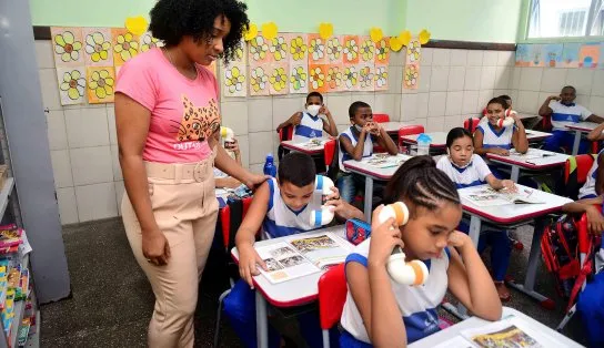 Prefeitura convoca novos professores aprovados em concurso público