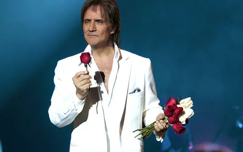 Com mais de seis décadas de carreira, Roberto Carlos se consolidou como um dos maiores nomes da música brasileira/Foto: Reprodução