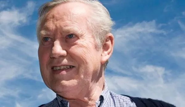 Fundador da Duty Free,  Charles ?Chuck? Feeney, doa toda a sua fortuna