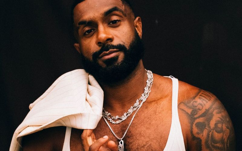 O show &ldquo;HASOS&rdquo; &eacute; a turn&ecirc; do &aacute;lbum &ldquo;HASOS&rdquo; (2025) do rapper baiano Baco Exu do Blues. O espet&aacute;culo mistura rap, R&B e elementos de MPB/Foto: Divulga&ccedil;&atilde;o/Redes Sociais&nbsp;