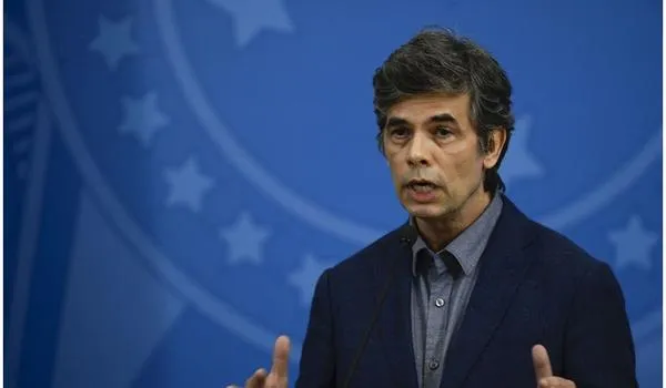 Fora do governo, Teich pede "trégua" na busca pelo poder e cita pontos críticos no combate ao coronavírus 