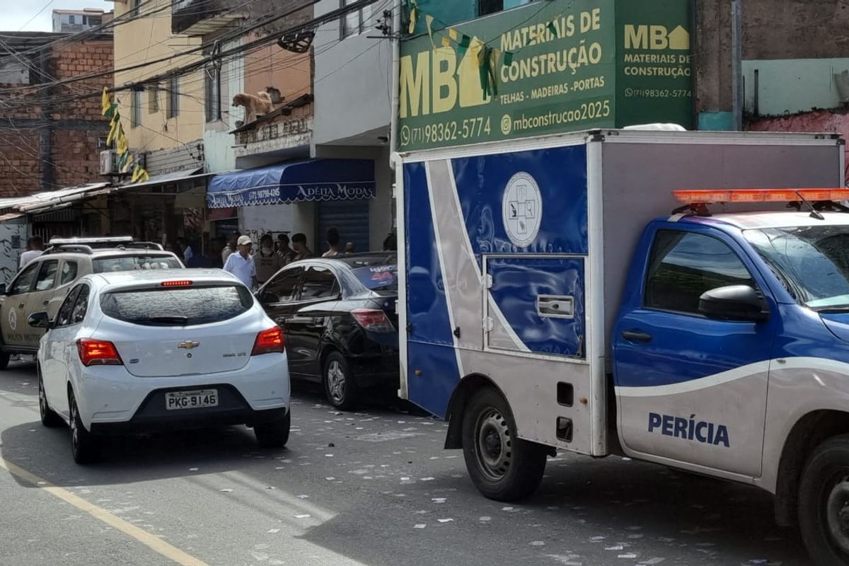 Mulher &eacute; esfaqueada na Federa&ccedil;&atilde;o. Foto: V&iacute;tor Castro | TV Aratu