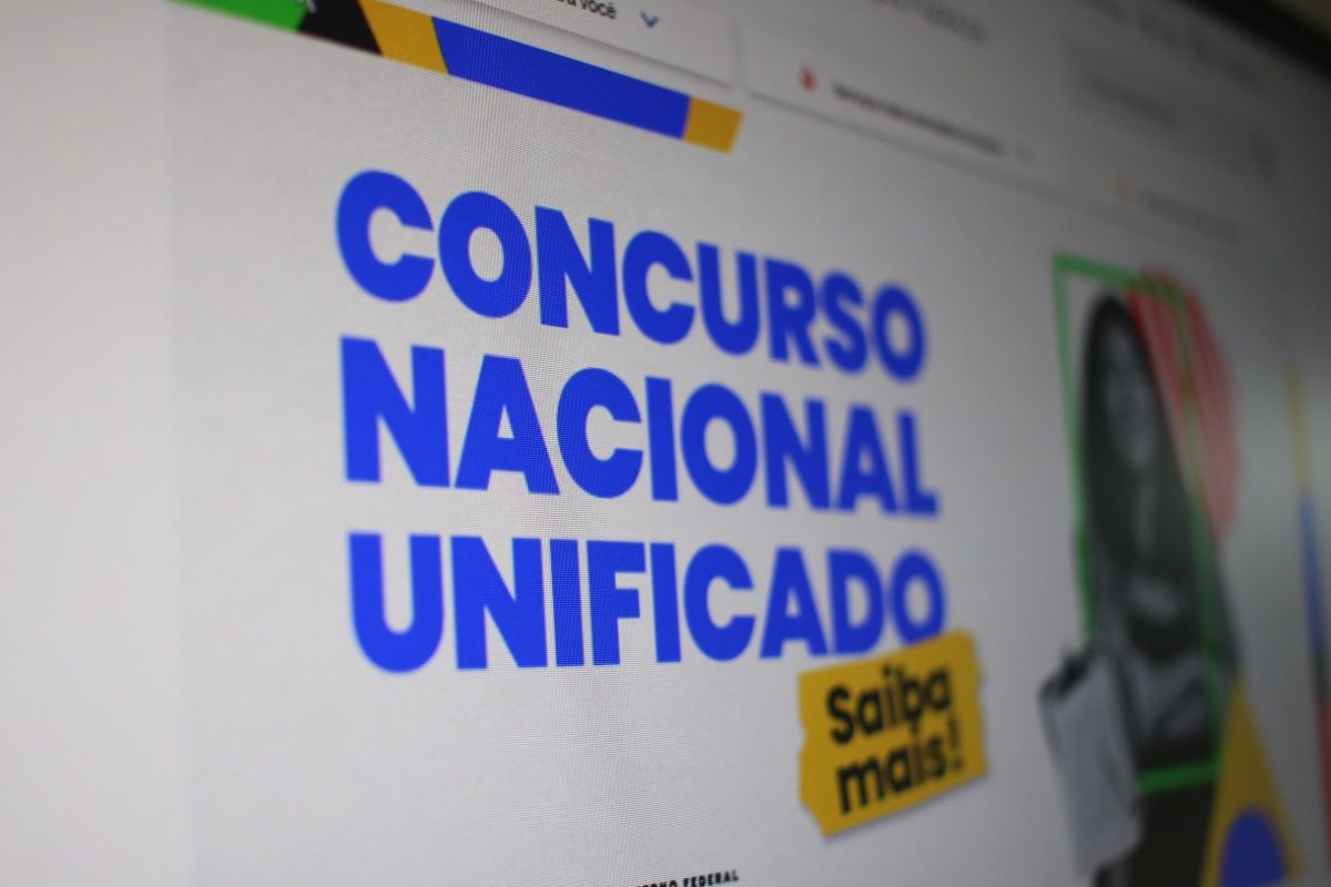 Para avançar de fase no CNU 2025, candidatos precisam atingir pontuação mínima nas provas objetivas a partir dos acertos de questões. Foto: Divulgação/MGI