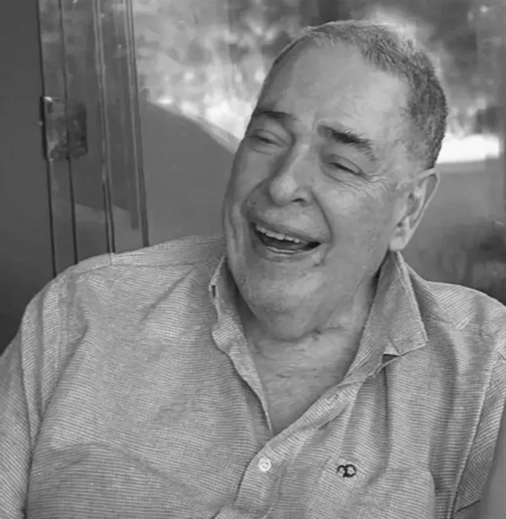 Família e amigos se despedem de Sílvio Roberto Coelho, presidente da Aratu