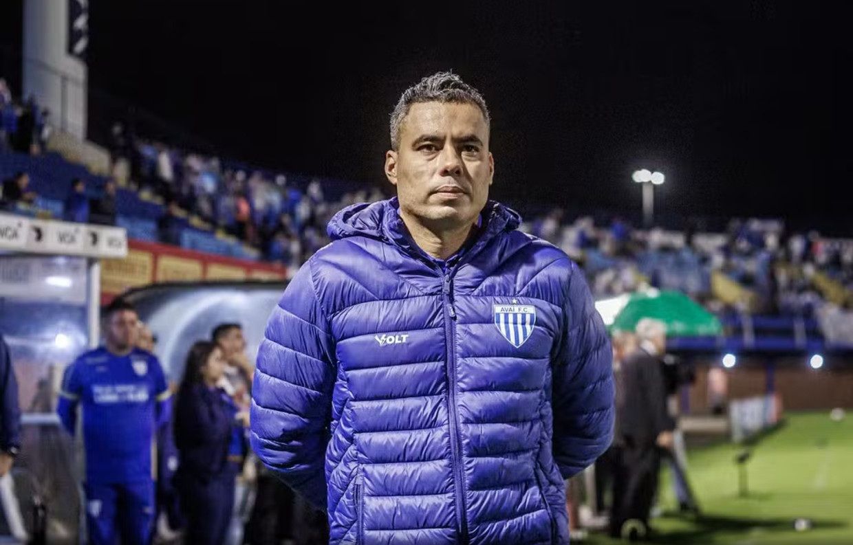 Jair Ventura tem a missão de evitar degola do Vitória. Foto: Fabiano Rateke | Avaí FC