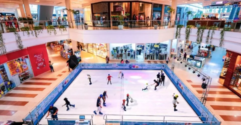 Shopping de Salvador anuncia abertura de pista de patinação no gelo