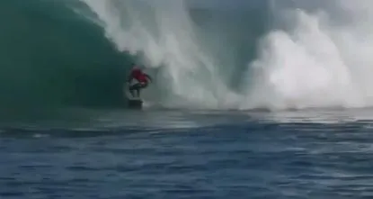 Mundial de Surfe: Medina é eliminado, mas Mineirinho passa com tubo quase perfeito
