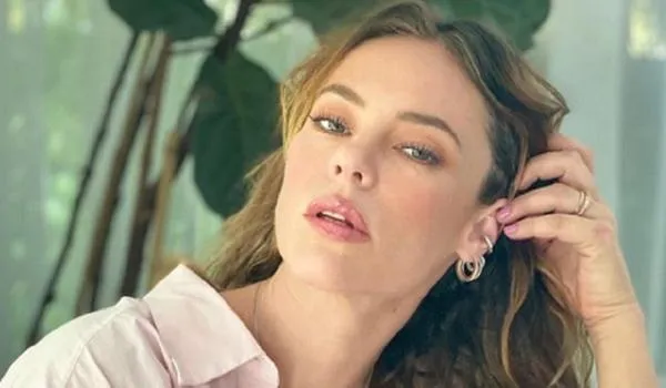 Em nu artístico, atriz Paola Oliveira provoca seguidores em rede social: "Quem mais aí tá com calor?!"