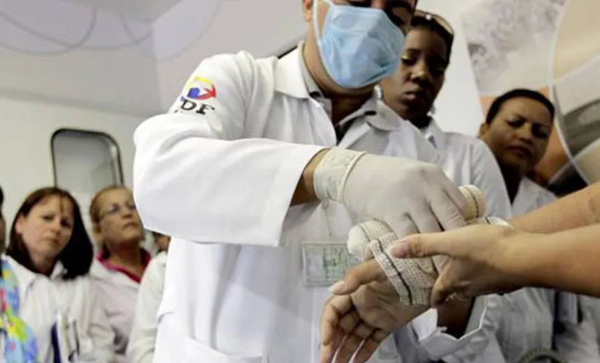 Saída de médicos cubanos do Brasil pode provocar 37 mil mortes, diz Opas