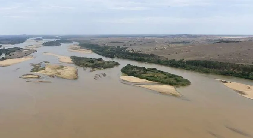 Câmara recebe laudo que mostra que água do Rio Doce está imprópria para consumo