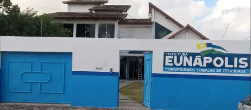 NEPOTISMO: MP exige que prefeito de Eunápolis exonere parentes de cargos públicos