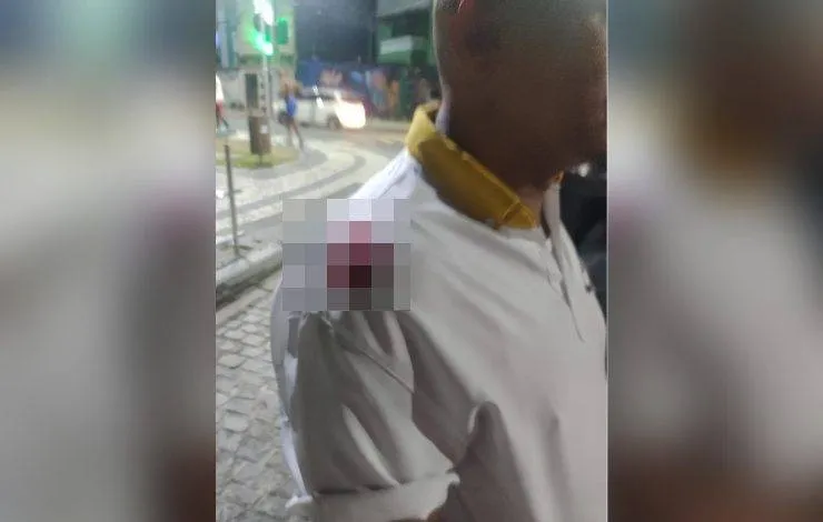 Rodoviário é esfaqueado após desentendimento dentro de ônibus em Salvador