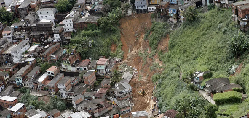 Defesa Civil registra 20 deslizamentos de terra na manhã desta segunda-feira