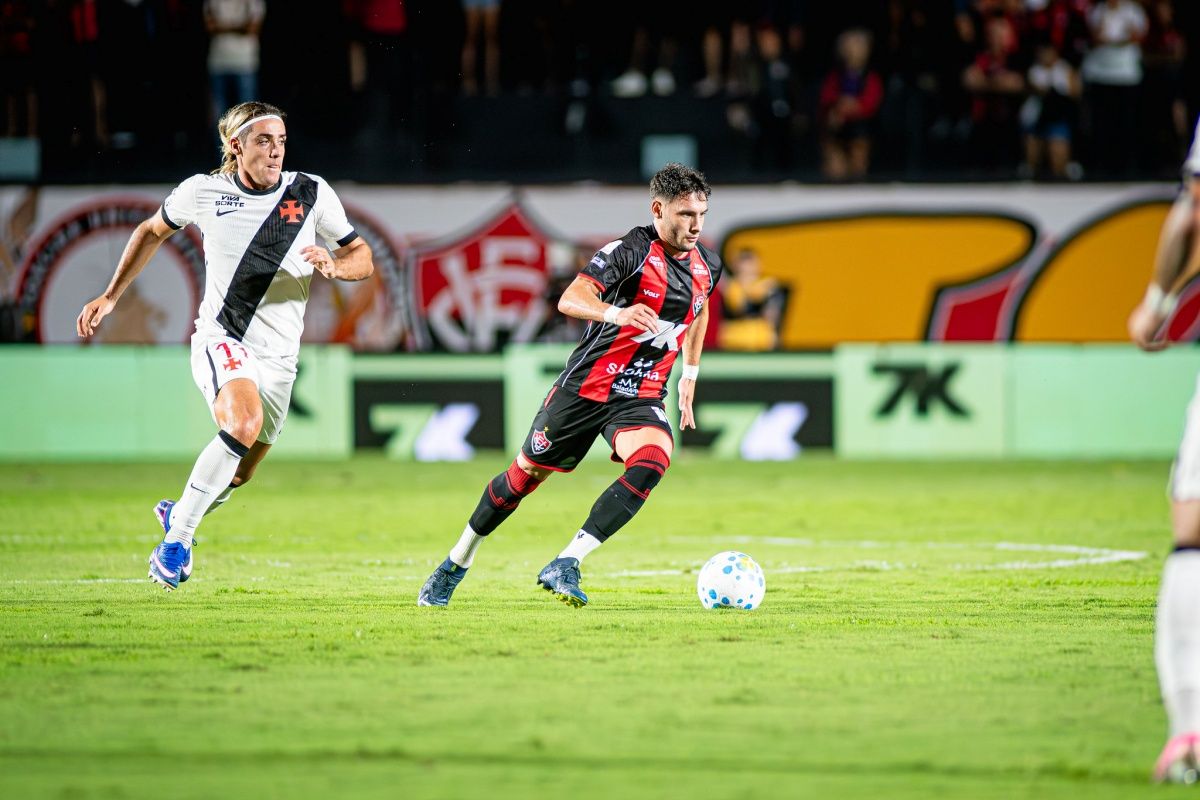 Copa do Brasil: Confira onde assistir &agrave; Vit&oacute;ria x Vasco, jogo decisivo para vaga na semifinal da competi&ccedil;&atilde;o. Foto: Victor Ferreira/EC Vit&oacute;ria