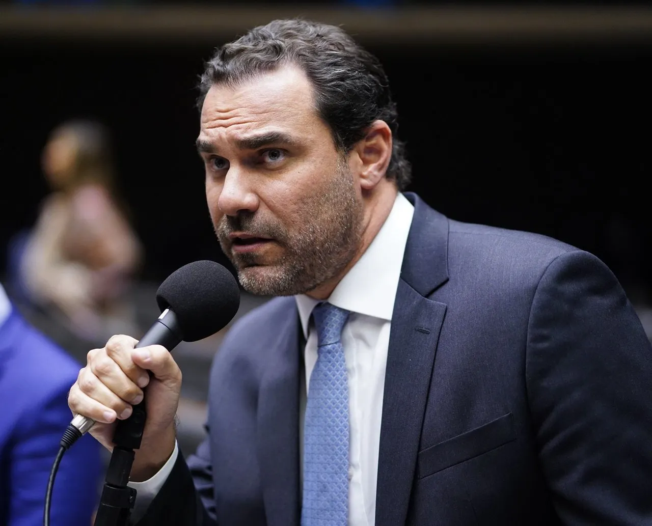Adolfo Viana manifesta consternação a acidente aéreo em SP