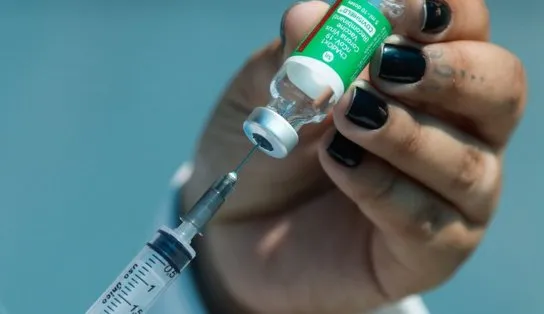 Arraiá da vacinação: Prefeitura realiza mutirão da 3ª e 4ª doses da Covid-19 até às 21 horas desta terça-feira (14/6)