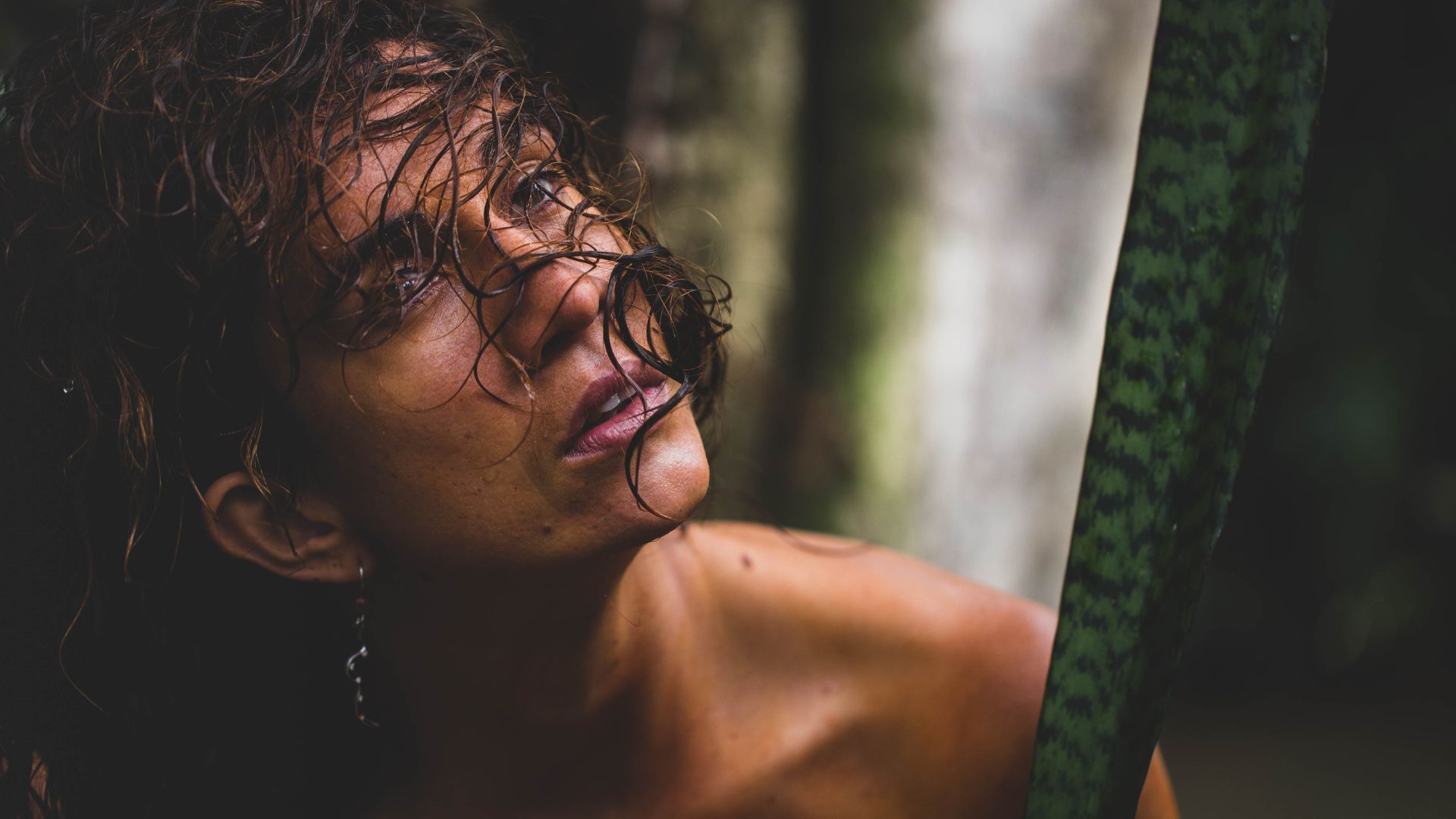 Cada obra traz uma fusão entre arte, política e espiritualidade | Foto: Dani Curvelo