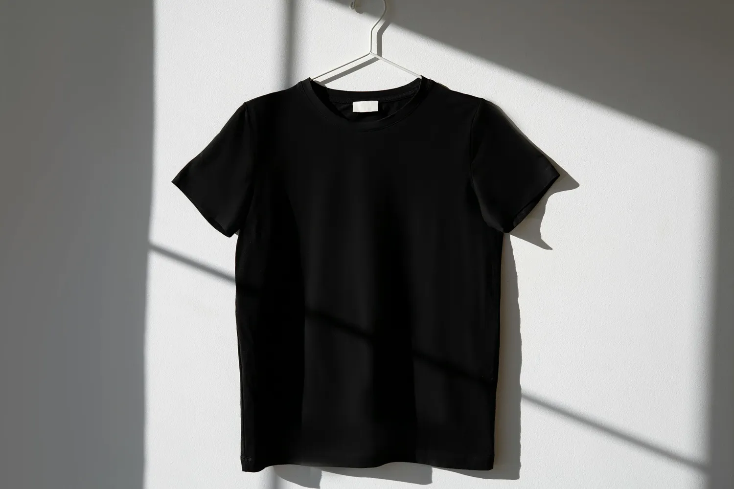 Como tirar 'bolinhas' das roupas? Aprenda técnicas simples