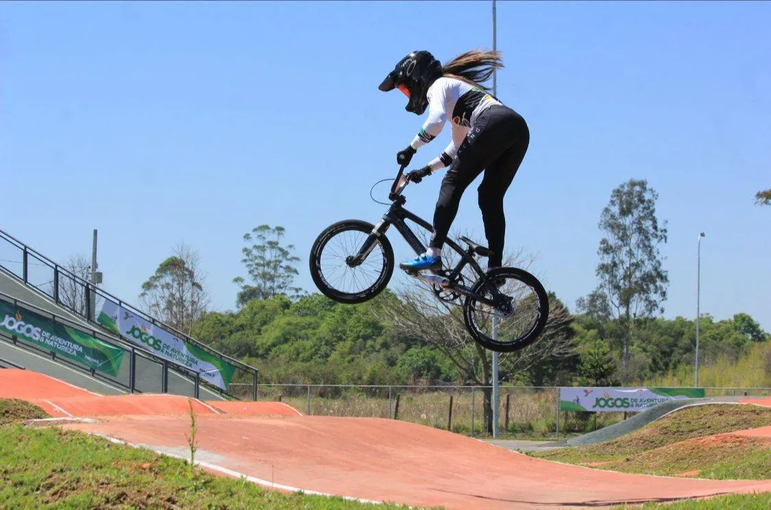 Paôla Reis vence o Paraná BMX e soma pontos para vaga nos Jogos Olímpicos 2024