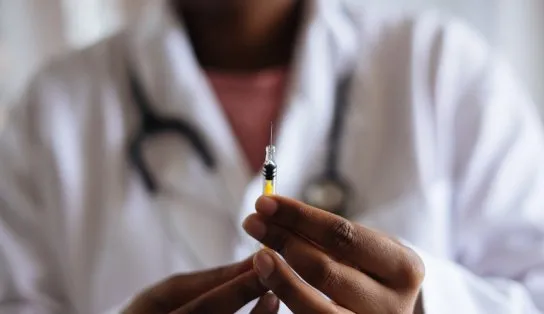 Governo do estado confirma compra de 9,7 milhões de doses da vacina Sputnik V