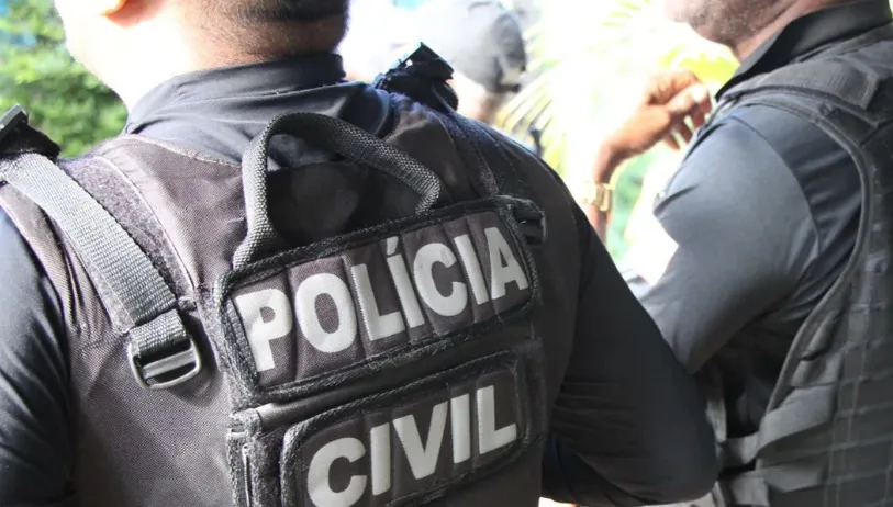 Homens ficam feridos após bala perdida em área movimentada de Salvador