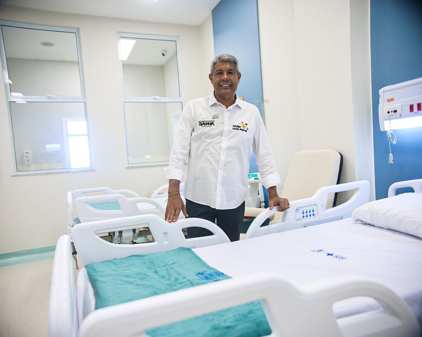 Jeroniônimo entregou Hospital de Cuidados Paliativos, em Salvador | Foto: Adriel Francisco/GOVBA