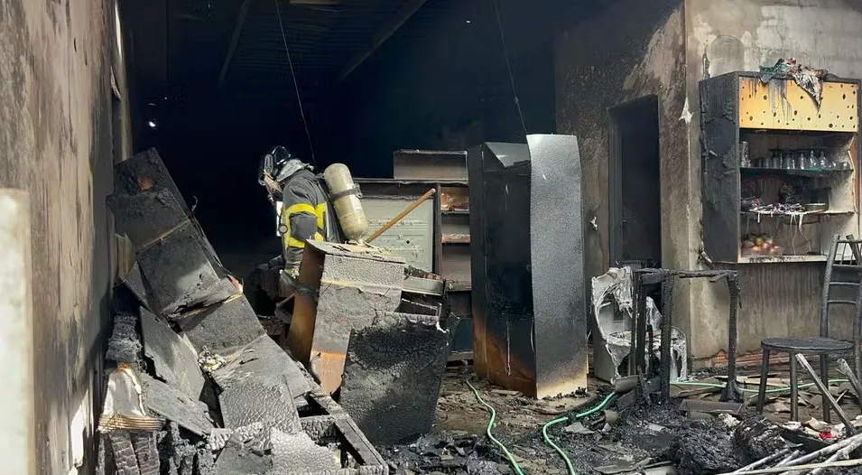 Homem fugiu após incendiar casa no Oeste da Bahia. Foto: Corpo de Bombeiros 