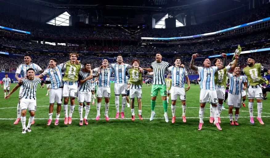 Argentina terá feriado nacional para celebrar 2ª lugar na Copa do Mundo, anuncia Milei