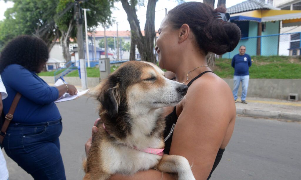 Vacinação antirrábica em Salvador. Foto: Otavio Santos Secom