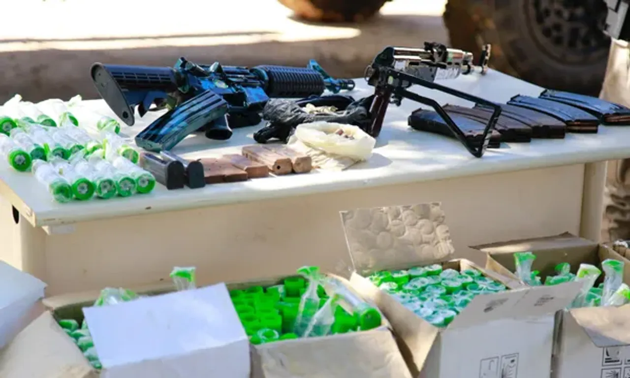 Operação Dominus: PM apreende fuzis e drogas no Nordeste de Amaralina.Foto: Divulgação | SSP-BA