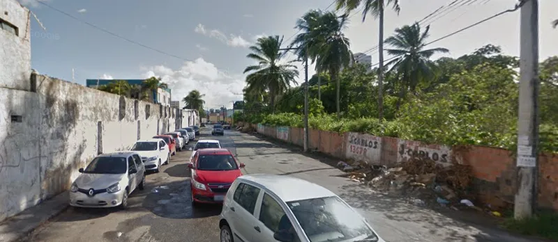 NÃO COMPENSA: Suspeito de assaltos morre após ser baleado e invadir casa durante fuga