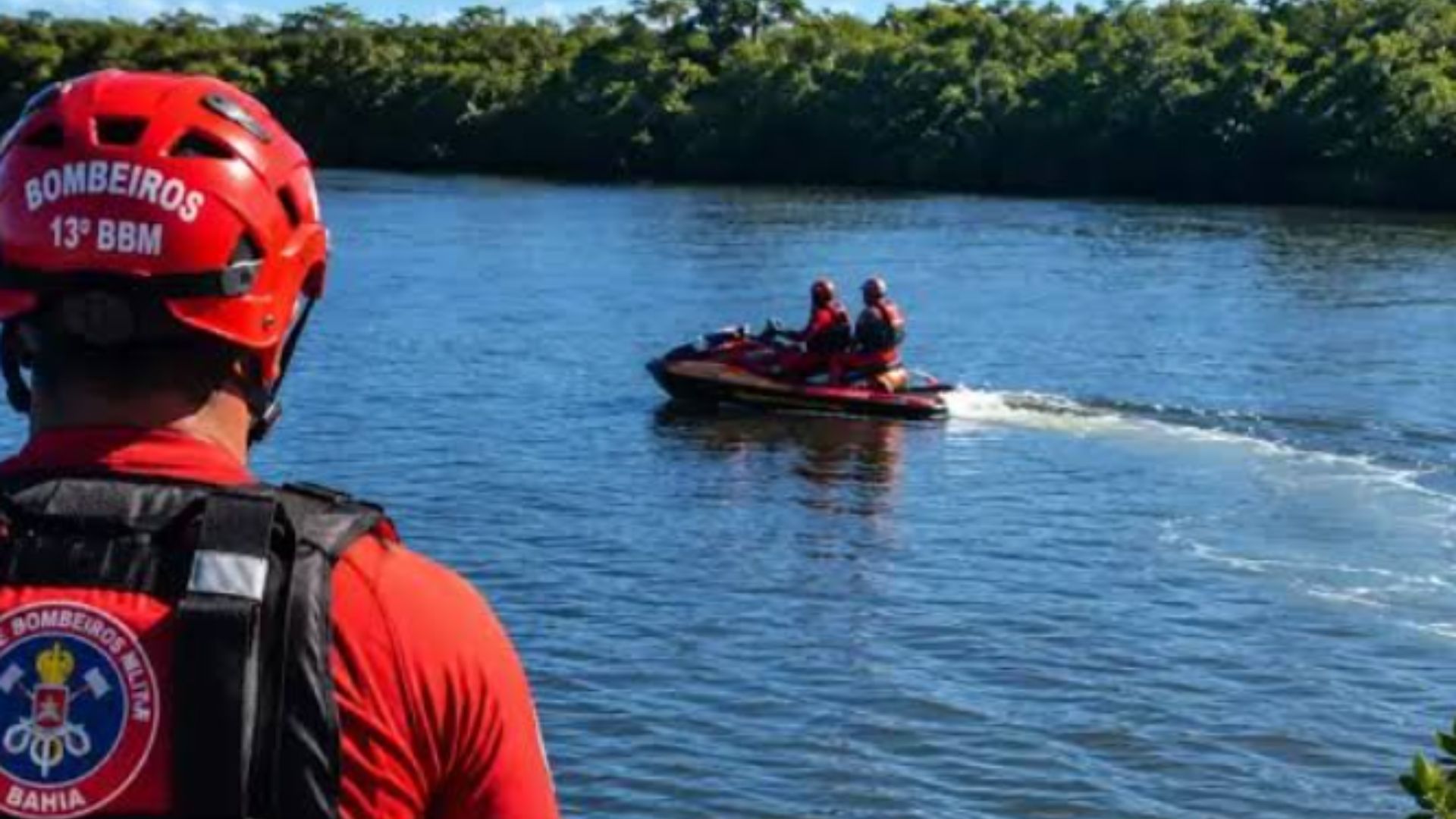  Corpo de homem que desapareceu ap&oacute;s canoa virar &eacute; encontrado em Barra do Jacu&iacute;pe