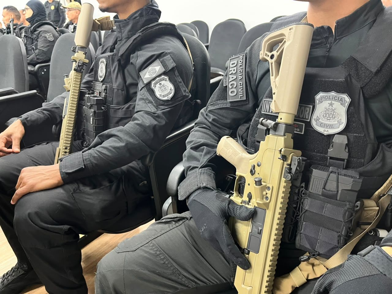 Opera&ccedil;&atilde;o contra grupo suspeito de vender armas ilegalmente na Bahia