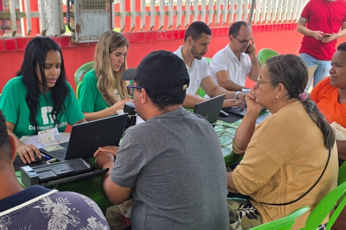 Na quarta e na quinta-feiras, duas cidades da Bahia recebem um mutir&atilde;o de servi&ccedil;os jur&iacute;dicos gratuitos para quest&otilde;es como paternidade e registro civil. Foto: DPE/BA