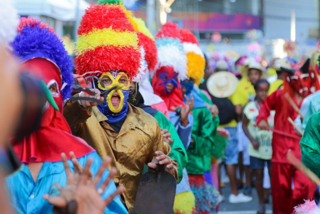 Blocos de afoxé devem desfilar no Fuzuê e Furdunço.Foto: Bruno Concha | Secom Pms