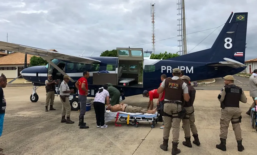 Graer presta socorro à PMs que sofreram grave acidente de carro na Chapada Diamantina